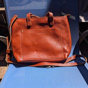 Portland Leather Goods SEDONA Medium Crossbody Tote with Zipper PLG